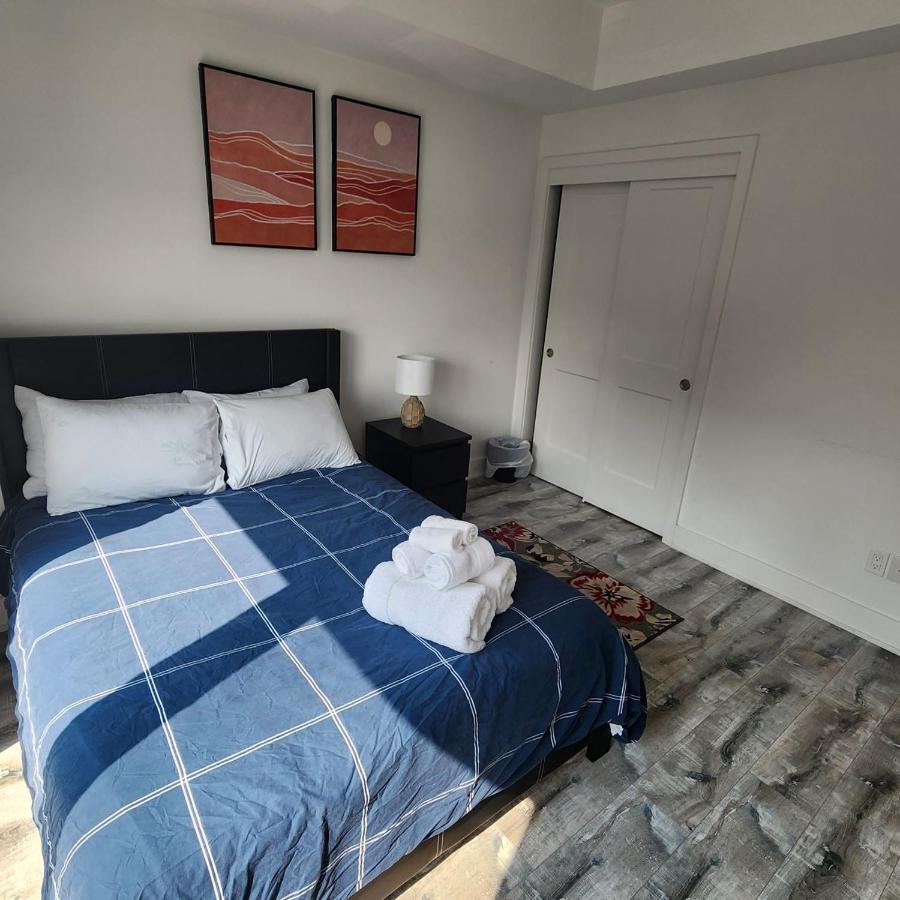 Stylish Townhome Gem With Several Amenities Just Minutes To The Falls Niagara Falls Esterno foto