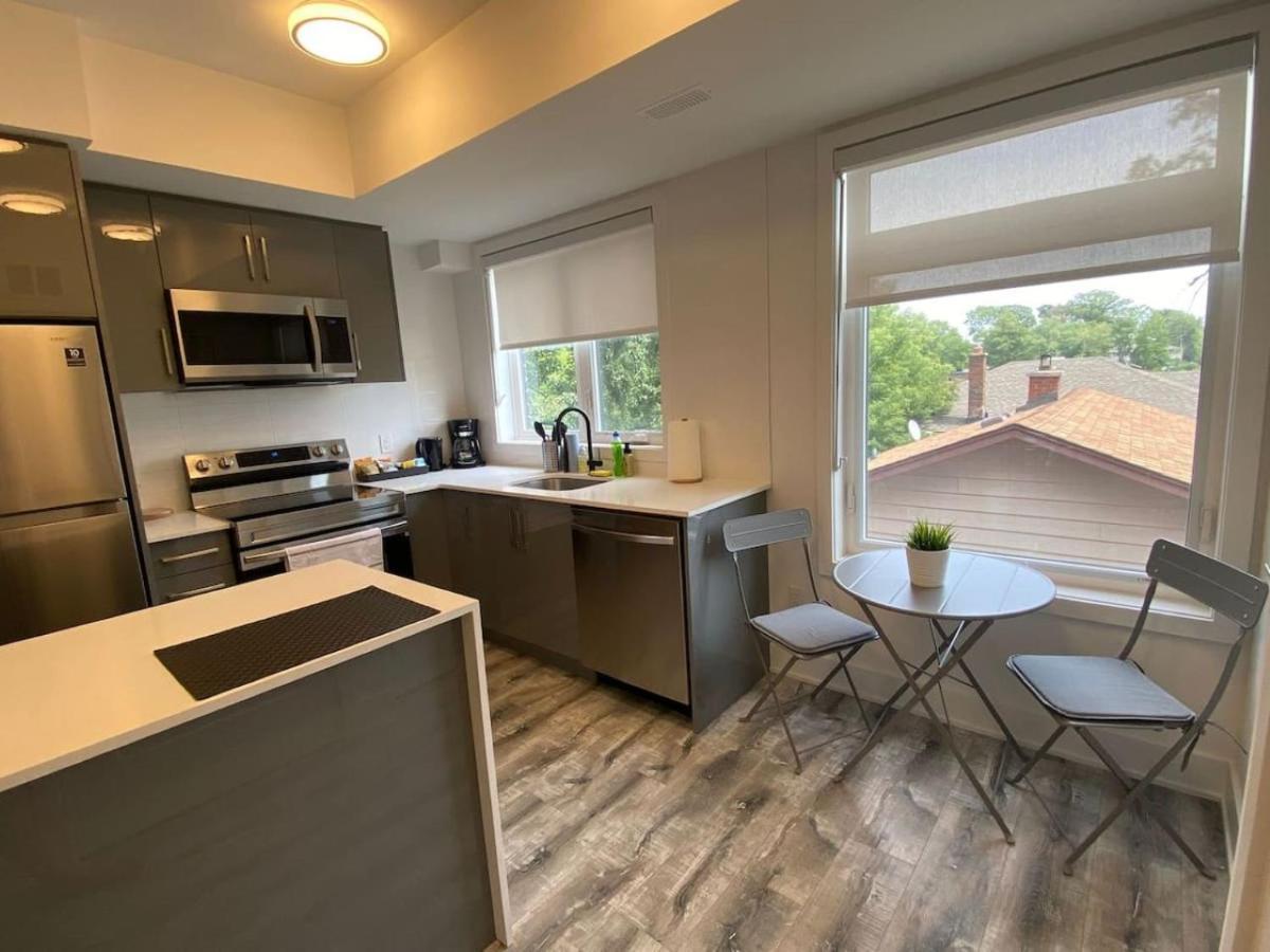 Stylish Townhome Gem With Several Amenities Just Minutes To The Falls Niagara Falls Esterno foto