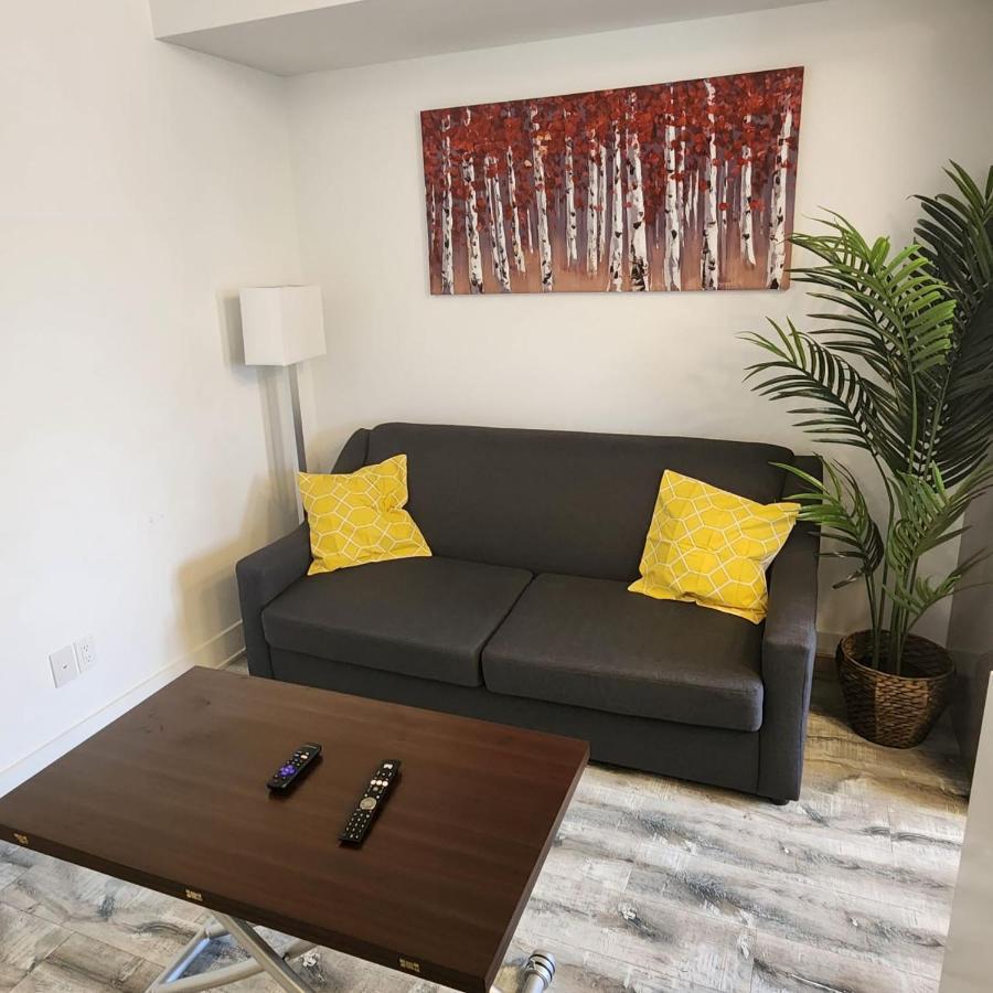 Stylish Townhome Gem With Several Amenities Just Minutes To The Falls Niagara Falls Esterno foto